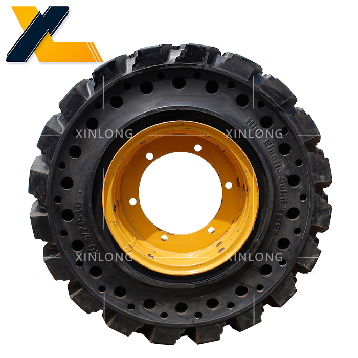 小装载机及滑移铲用实心海角社区乱精品